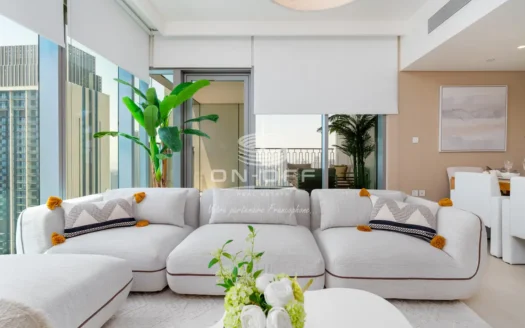 Unique offer at high floor it comes vacant and fully furnished