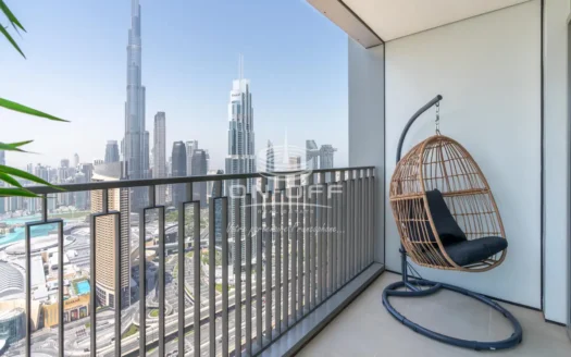 Unique offer at high floor  it comes vacant and fully furnished