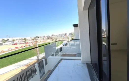 Brand new Luxury design  Ready to Move