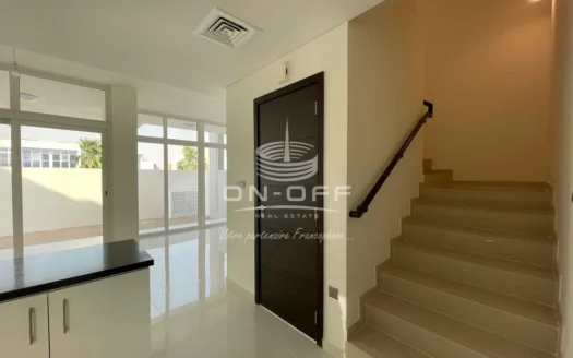Corner Unit Luxury Living Ready To Move In